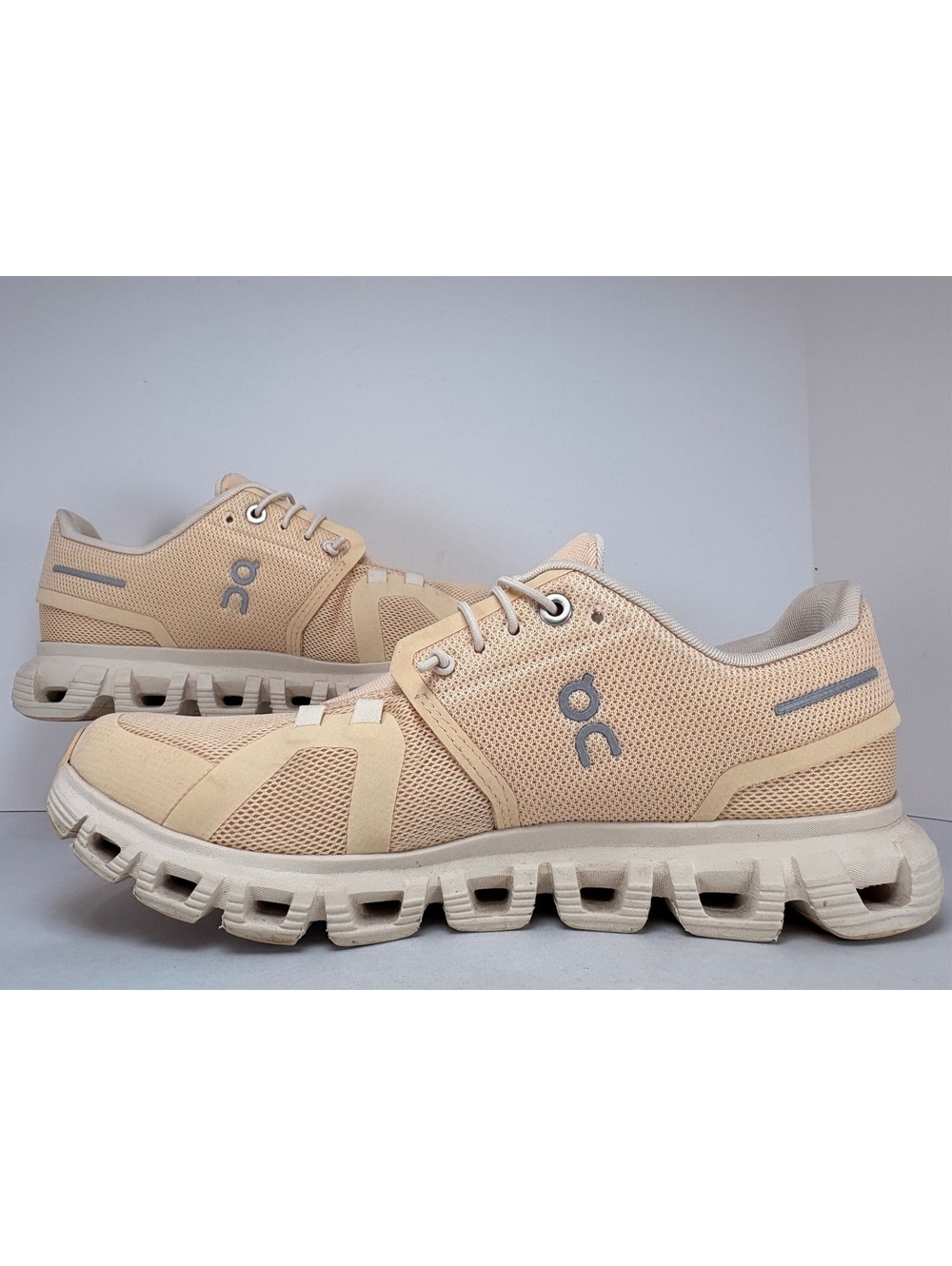 On Cloud 6 Women’s Size 7 Blonde Dew Beige Running Walking Sneakers 3WF10063107